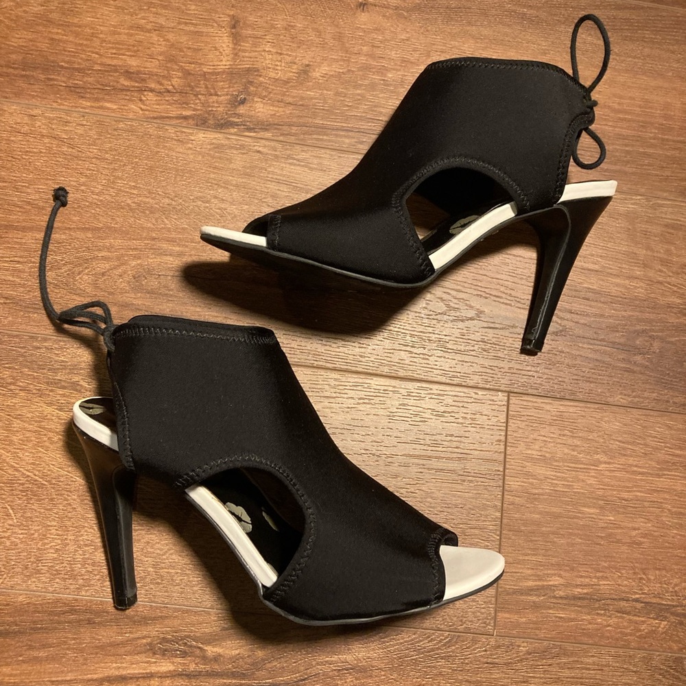Juicy heels